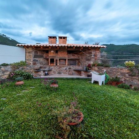 O Palheiro - Vista Panoramica E Jacuzzi Guest House Sobreira Formosa Luaran gambar