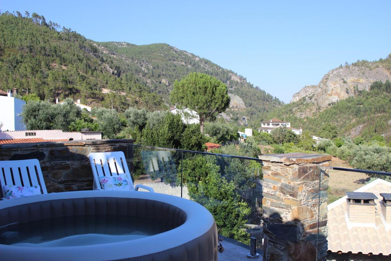 O Palheiro - Vista Panoramica E Jacuzzi Guest House Sobreira Formosa Luaran gambar